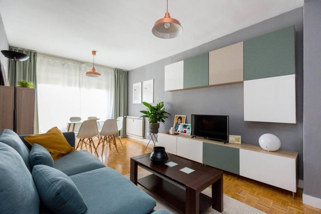 Santander Apartment Zaragoza Bagian luar foto