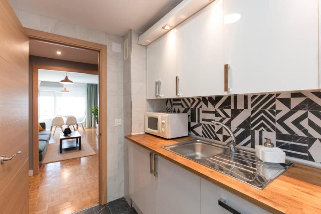 Santander Apartment Zaragoza Bagian luar foto