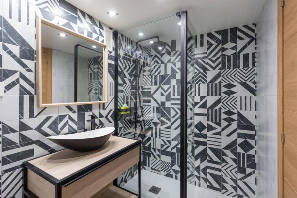 Santander Apartment Zaragoza Bagian luar foto