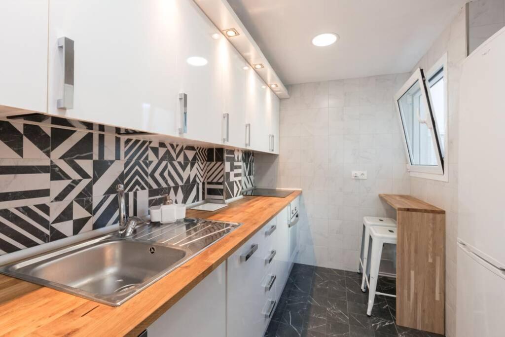 Santander Apartment Zaragoza Bagian luar foto