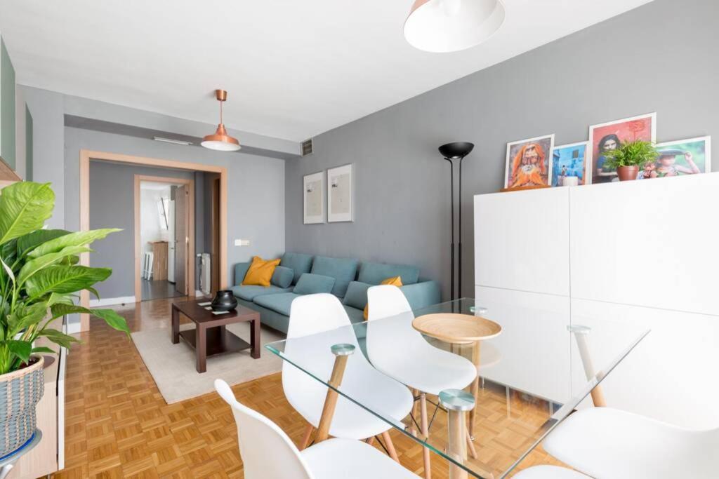 Santander Apartment Zaragoza Bagian luar foto