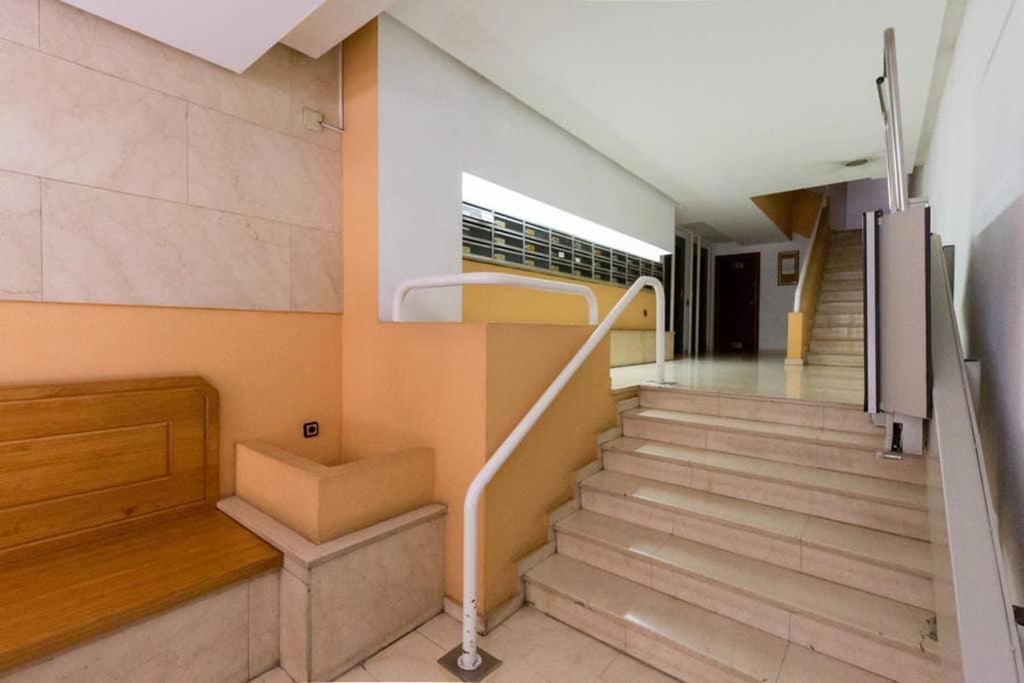 Santander Apartment Zaragoza Bagian luar foto